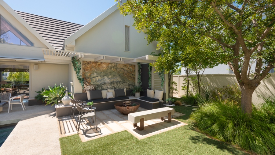 4 Bedroom Property for Sale in Val De Vie Estate Western Cape